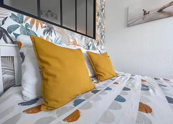 T2 Cosy Avec Terrasse & Parking A 2 Pas Du Port