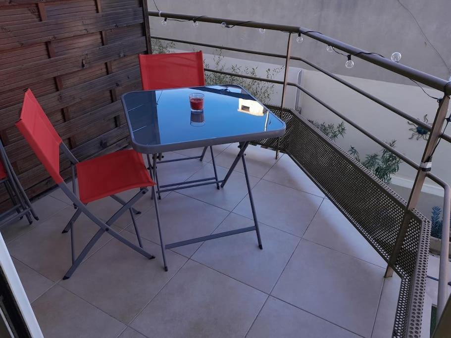 Apartment Proche Du Port