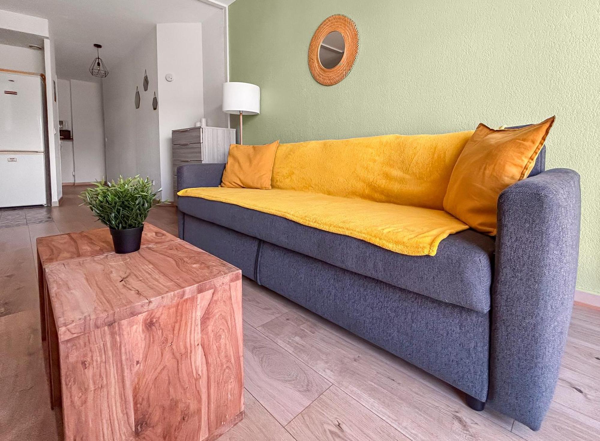 T2 Cosy Avec Terrasse & Parking A 2 Pas Du Port