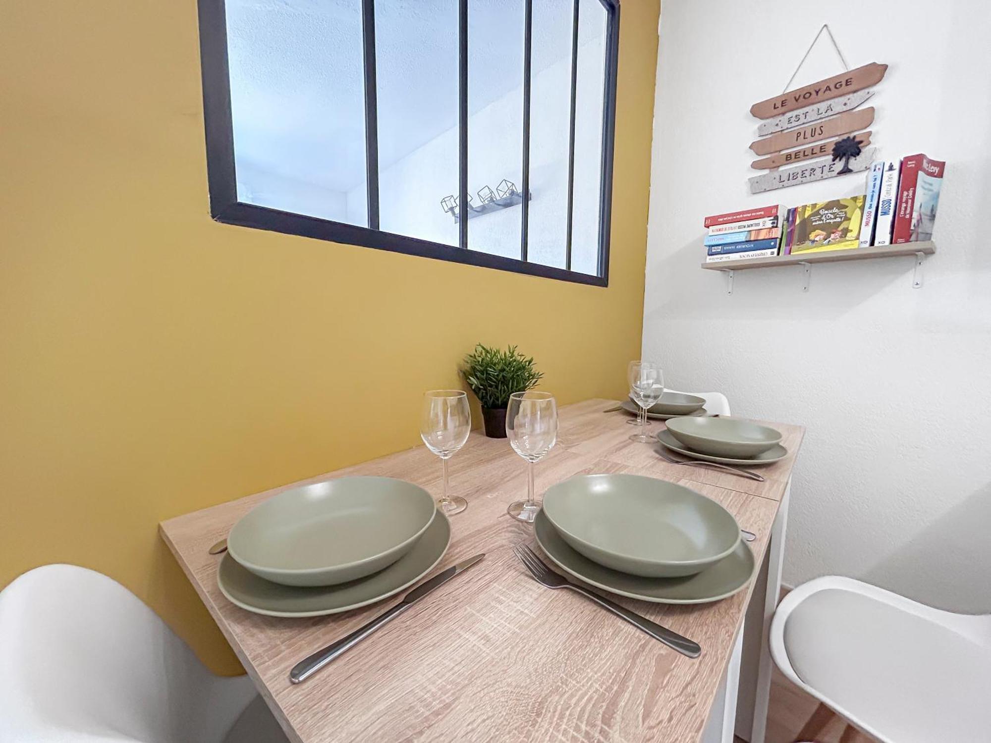 T2 Cosy Avec Terrasse & Parking A 2 Pas Du Port Appartement La Ciotat