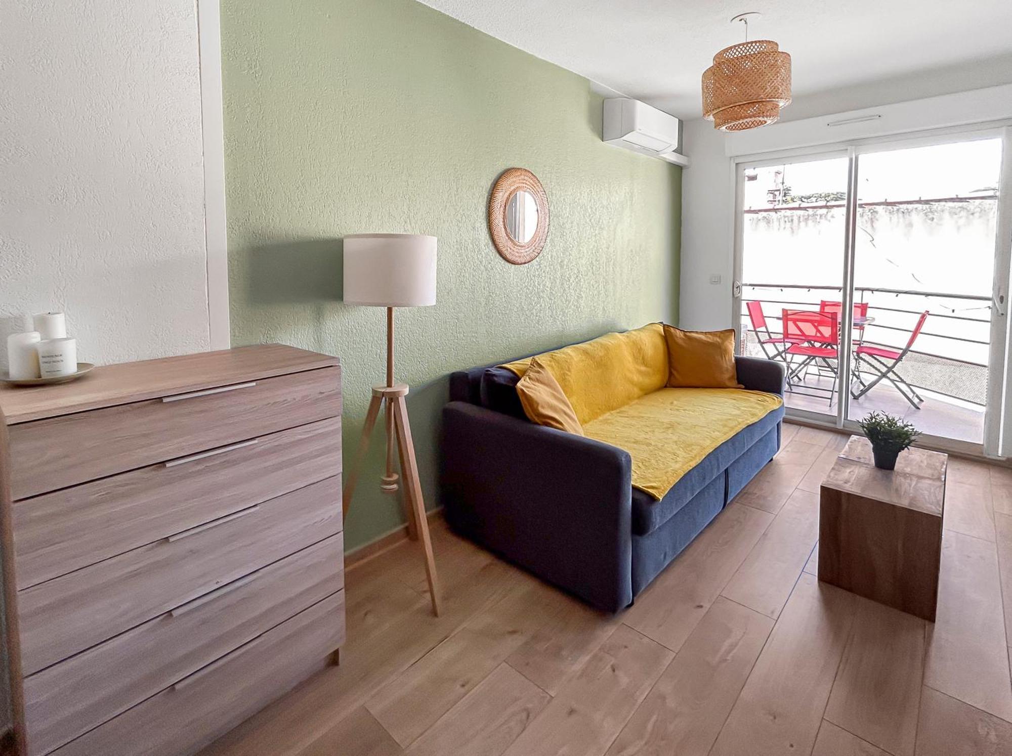 T2 Cosy Avec Terrasse & Parking A 2 Pas Du Port